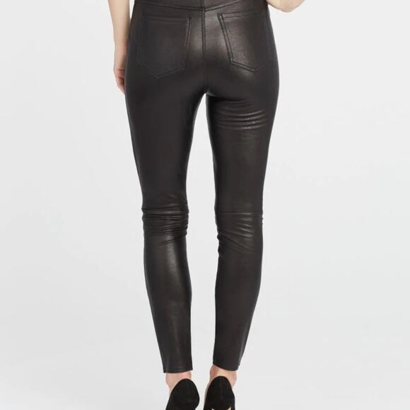 NWOT SPANX Tummy Control Goth 90s Grunge Cool Girl
Faux Leather Pants M Skinny - Picture 6 of 7